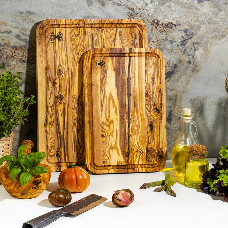 Rectangular Cutting board with juice goove Set of 2 "The Wood Master"